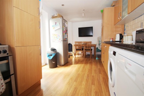 Hearn Road, Woodley, Reading - Photo 5