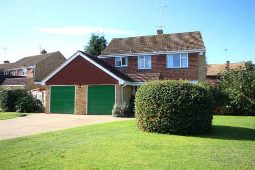 Strathmore Drive, Charvil, Reading - Photo 1