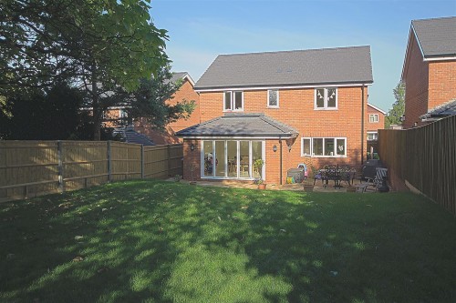 Winchcombe Road, Twyford, Reading - Photo 9