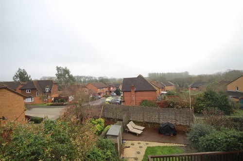 Saunders Close, Twyford, Reading - Photo 11