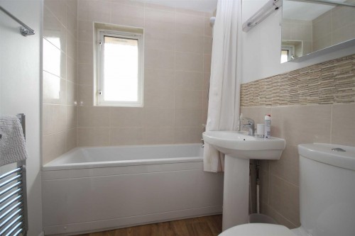 Saunders Close, Twyford, Reading - Photo 9