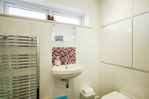 Wessex Gardens, Twyford, Reading - Photo 12