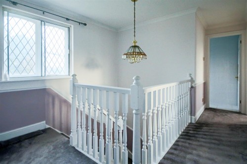 Yewhurst Close, Twyford, Reading - Photo 16