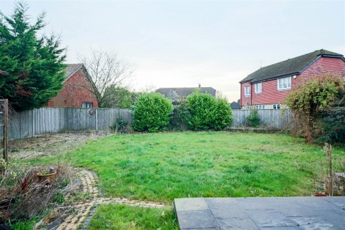 Yewhurst Close, Twyford, Reading - Photo 19