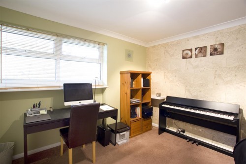 Lodge Road, Whistley Green, Reading - Photo 16