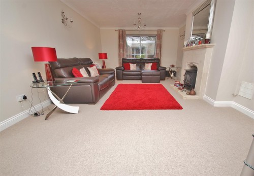 Harrington Close, Bitton, Bristol - Photo 3