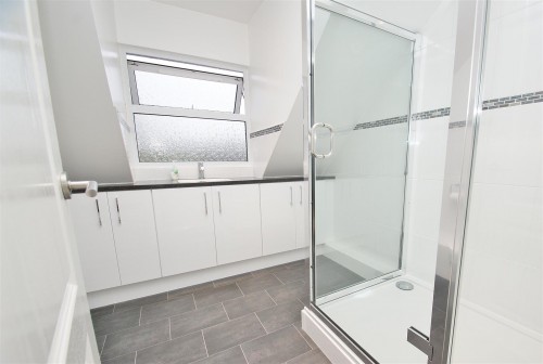 Harrington Close, Bitton, Bristol - Photo 9